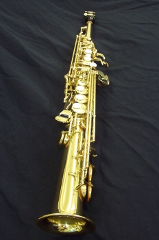 Saxofón soprano