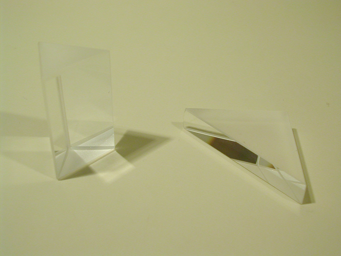o018_prismas