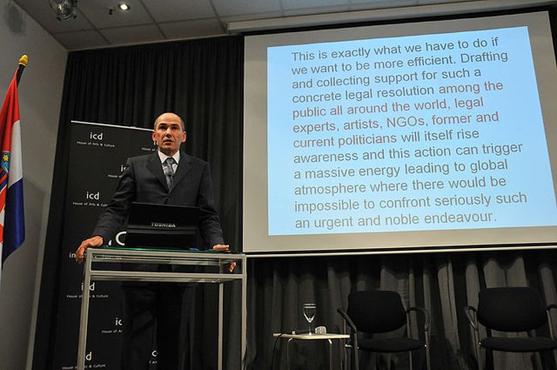 Educación literaria