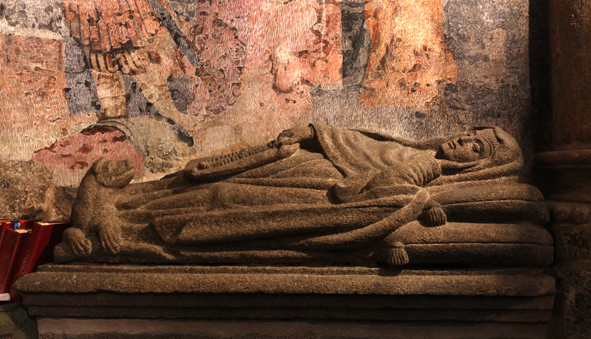 Sepulcro de Mencía de Andrade na capela da Azucena