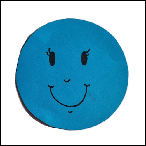 Coloured circle with eyes and smile
