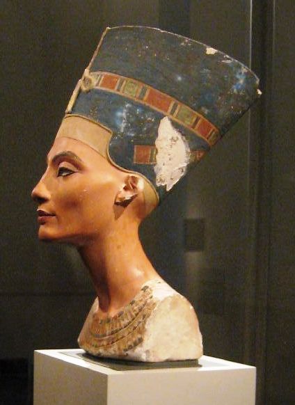 Busto de Nefertiti