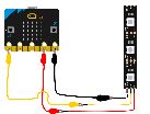 La imagen muestra una placa controladora microbit conectada a una tira led neopixel de tres led. Se muestran los cables de datos conectado a pin 0 y alimentación y tierra o GND