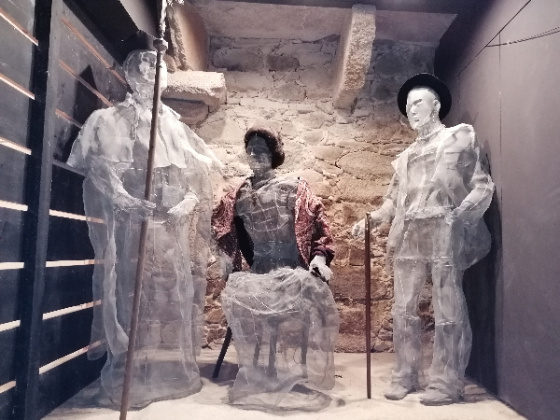 Señores del pazo de la exposición permanente