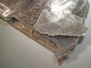 Mostra de exfoliación en láminas da moscovita