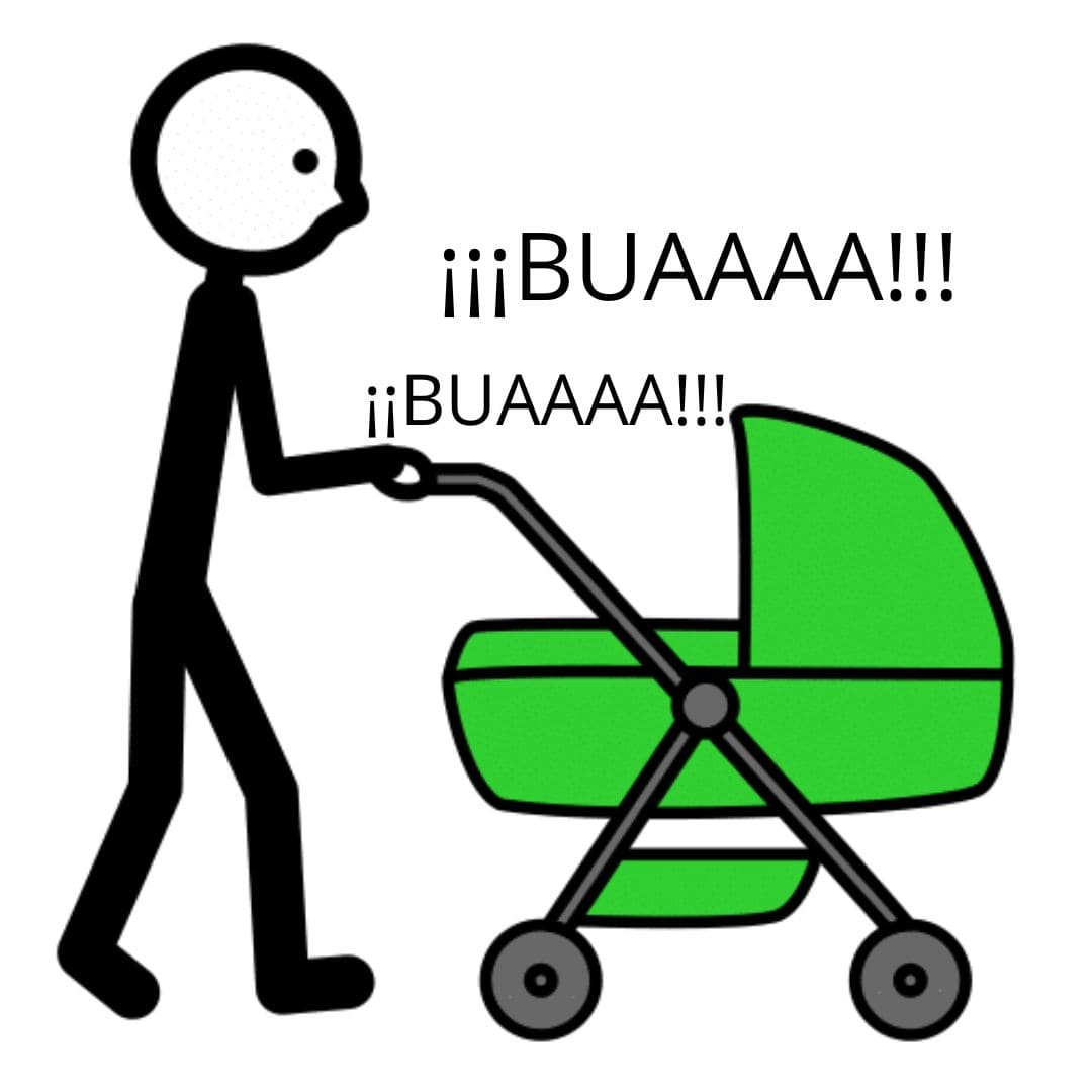 Padre paseando carrito con niño llorando