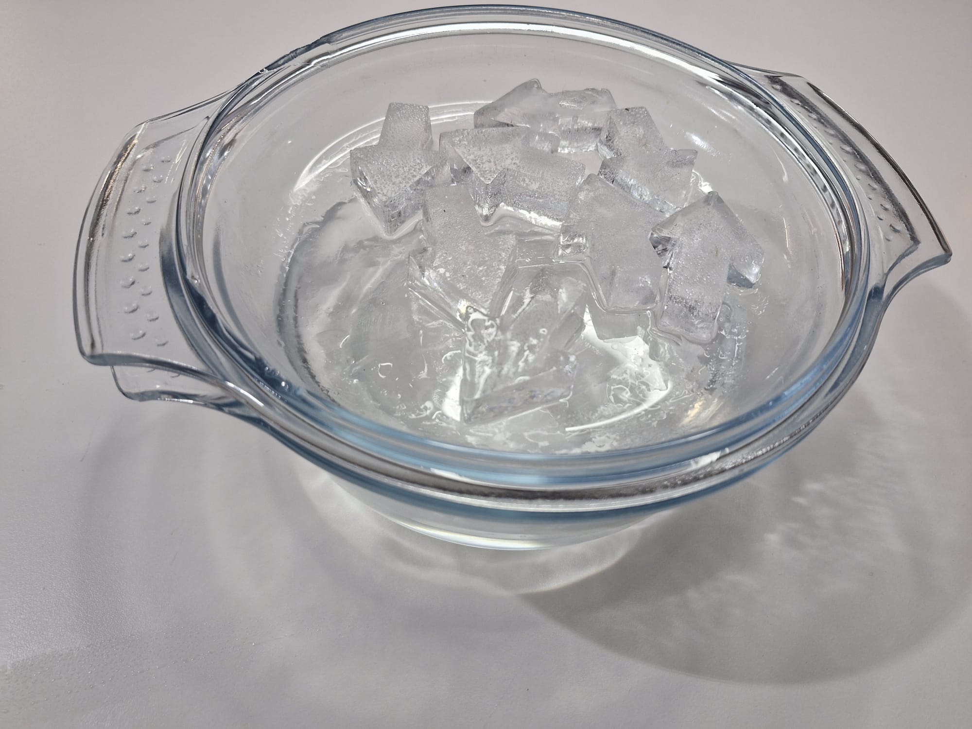 Imaxe de xeo sobre unha tapa transparente