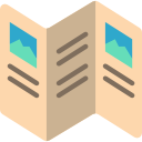 Hoja de papel doblada en tres partes con imágenes y texto