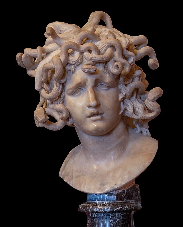 Escultura de medusa