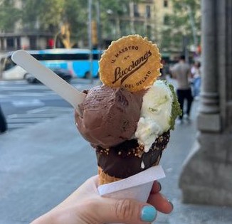 Helado de múltiples ingredientes