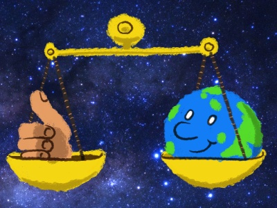 Balanza con una mano en un plato y la tierra en otro