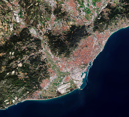 Foto satélite da área metropolitana de Barcelona