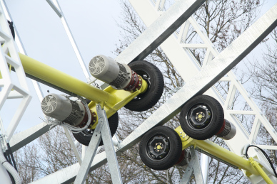 Fotografía de ruedas de fricción en norias