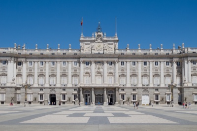 Foto da fachada do Palacio Real de Madrid