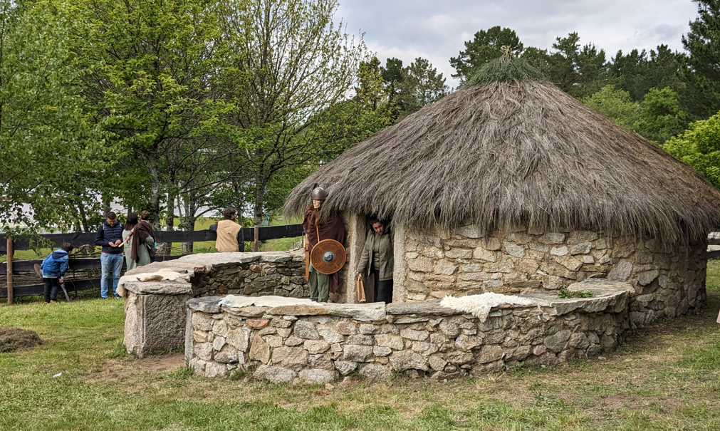 Recreación vivenda castrexa en Friol