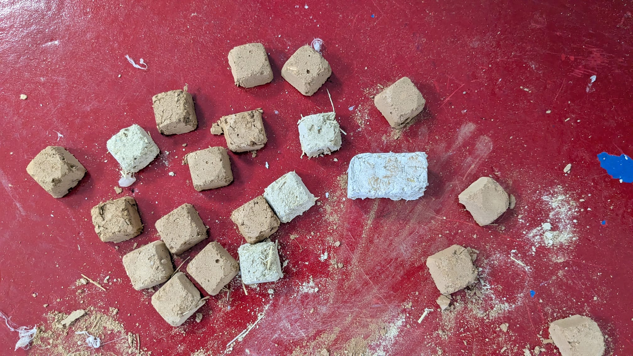 Mostras con diferentes proporcións e tipos de arxila