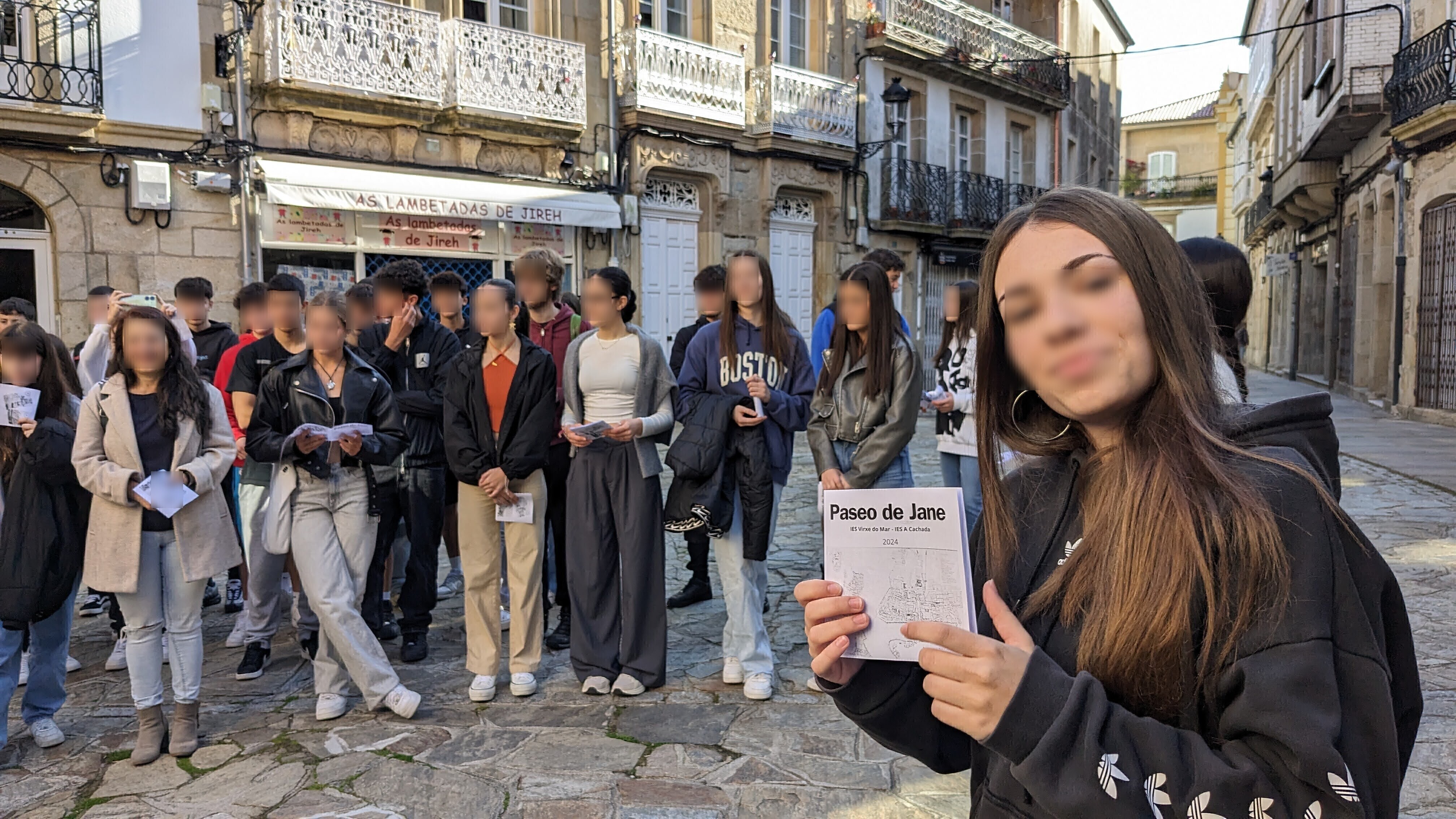 Paseo de Jane por Noia