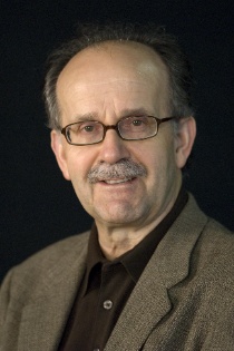 Fotografía do escritor Agustín Fernández Paz