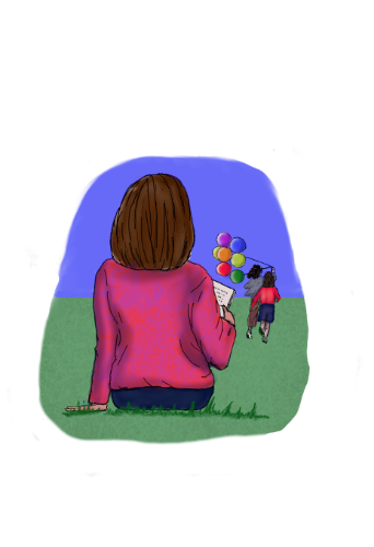 Nena sentada na herba lendo un libro mentres nenos xogan