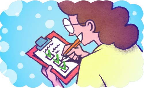 Mujer escribiendo en una lista