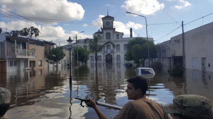 Fotografía dunha cidade inundada