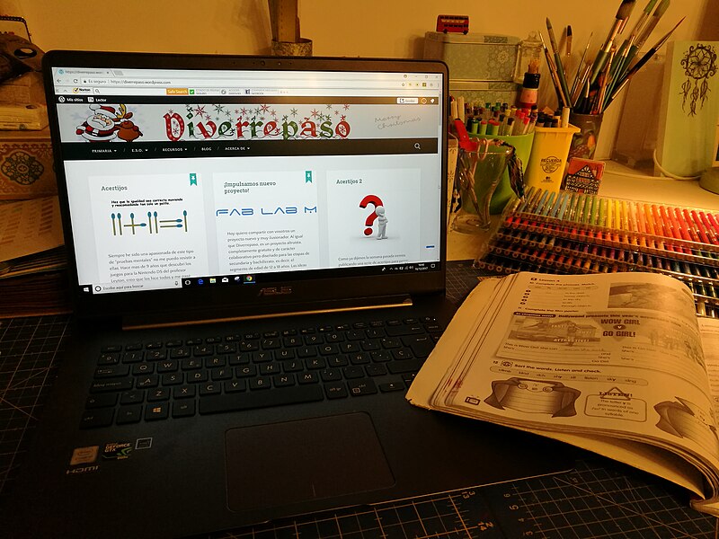 Pantalla dun ordenador Fotografía da pantalla dun ordenador