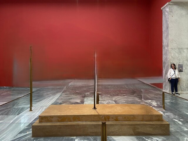 Fotografía dun museo baleiro