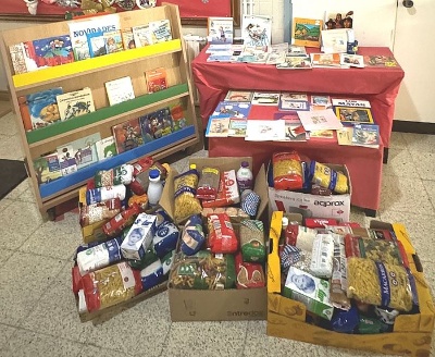 Comida recogida en la operación: un libro o marcapáginas por un kilo.