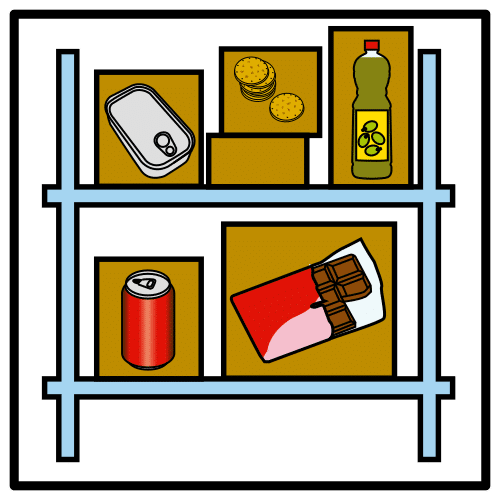 Estantería con cajas de alimentos