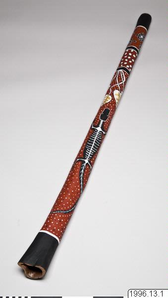 Instrumento musical, un didgeridoo