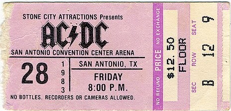 Entrada de un concierto de ACDC