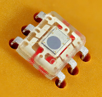 Imagen de detalle de un sensor de luminosidad
