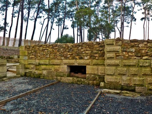 Vista de una parte de la villa romana de Toralla en Vigo. 