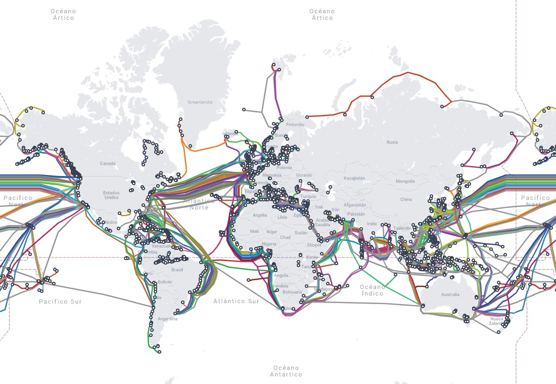 Mapa que mostra os cables submarinos de internet