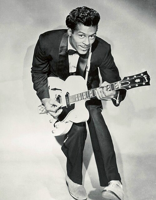 Imaxe de Chuck Berry tocando a guitarra