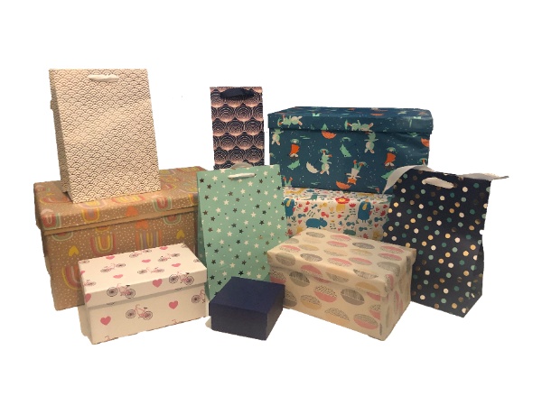 Cajas y paquetes de regalo