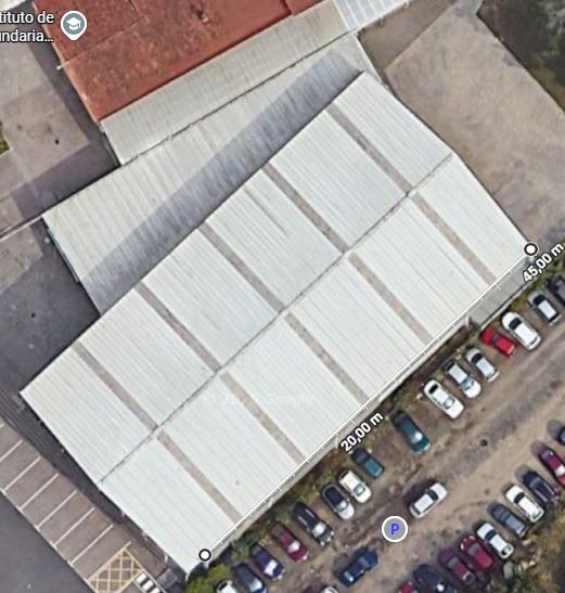 Imagen de la planta del pabellón. Se observa una medida a lo largo de m